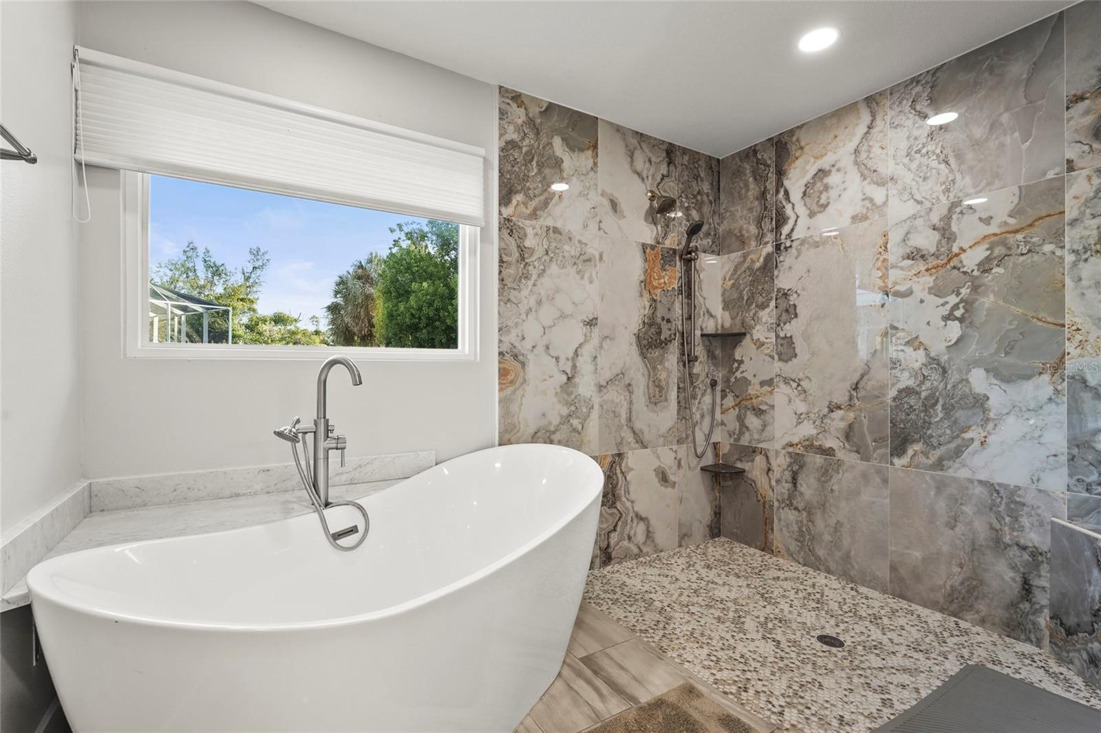 SARASOTA BEACH - Residential