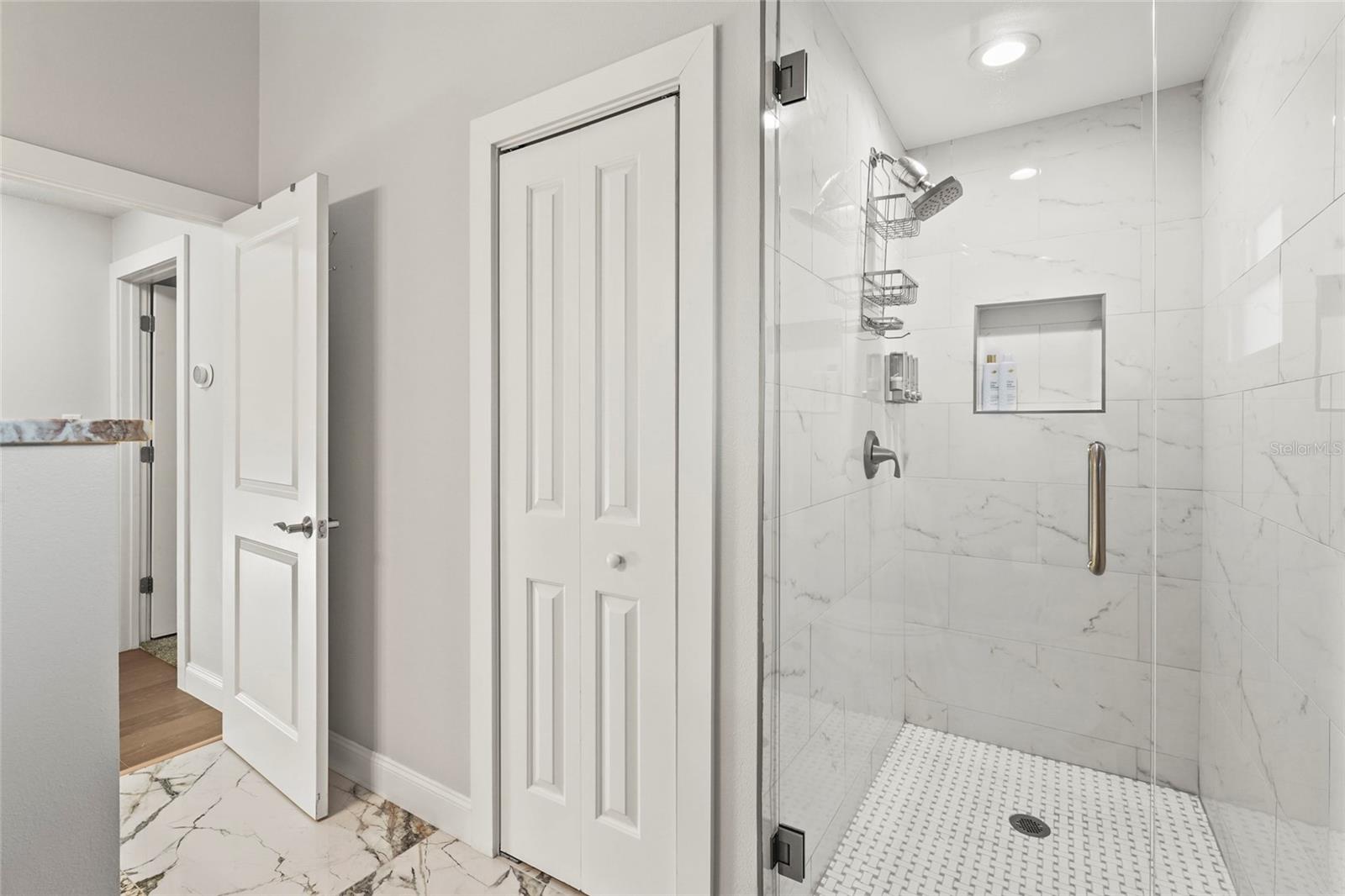 SARASOTA BEACH - Residential