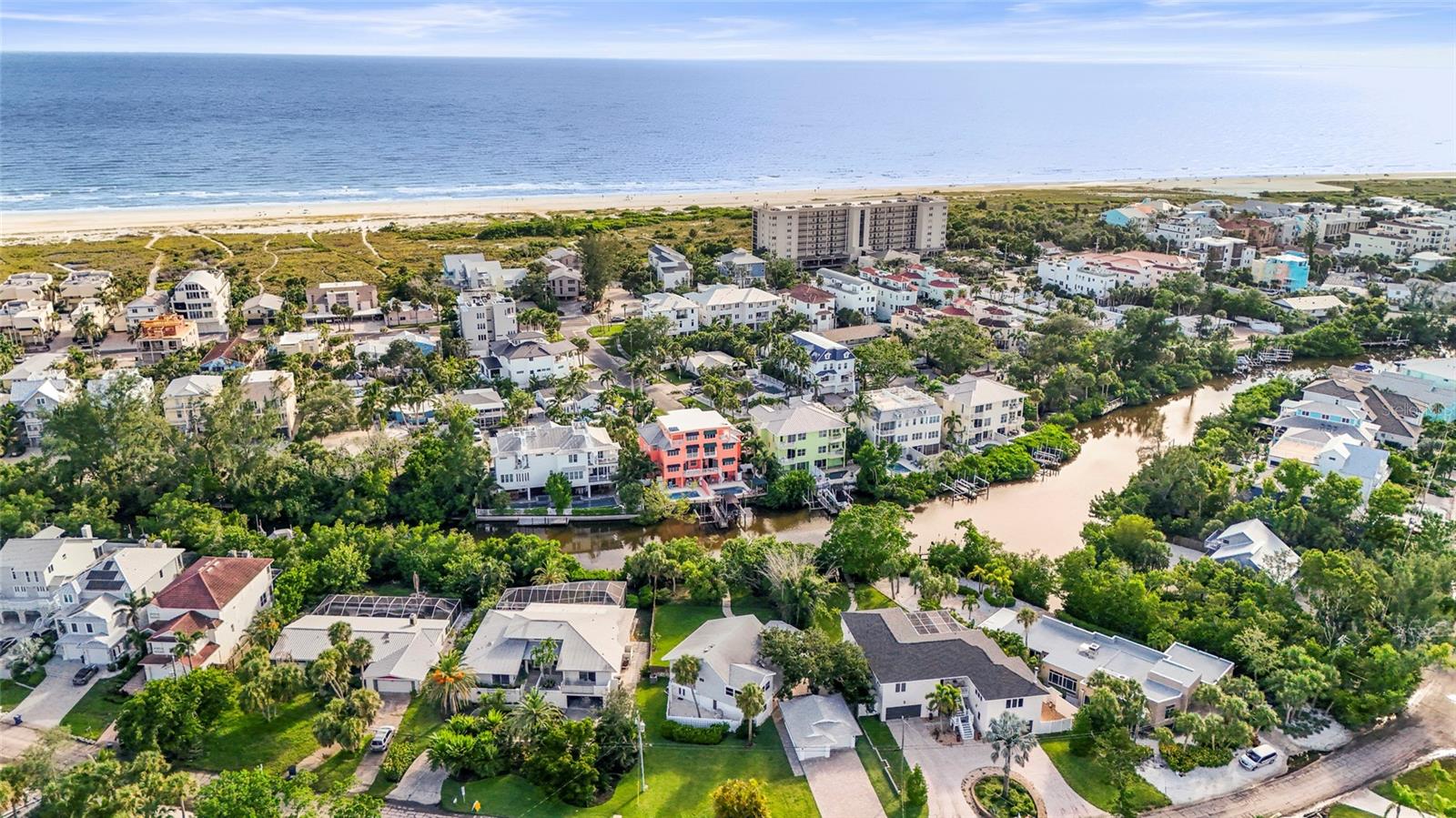 SARASOTA BEACH - Residential