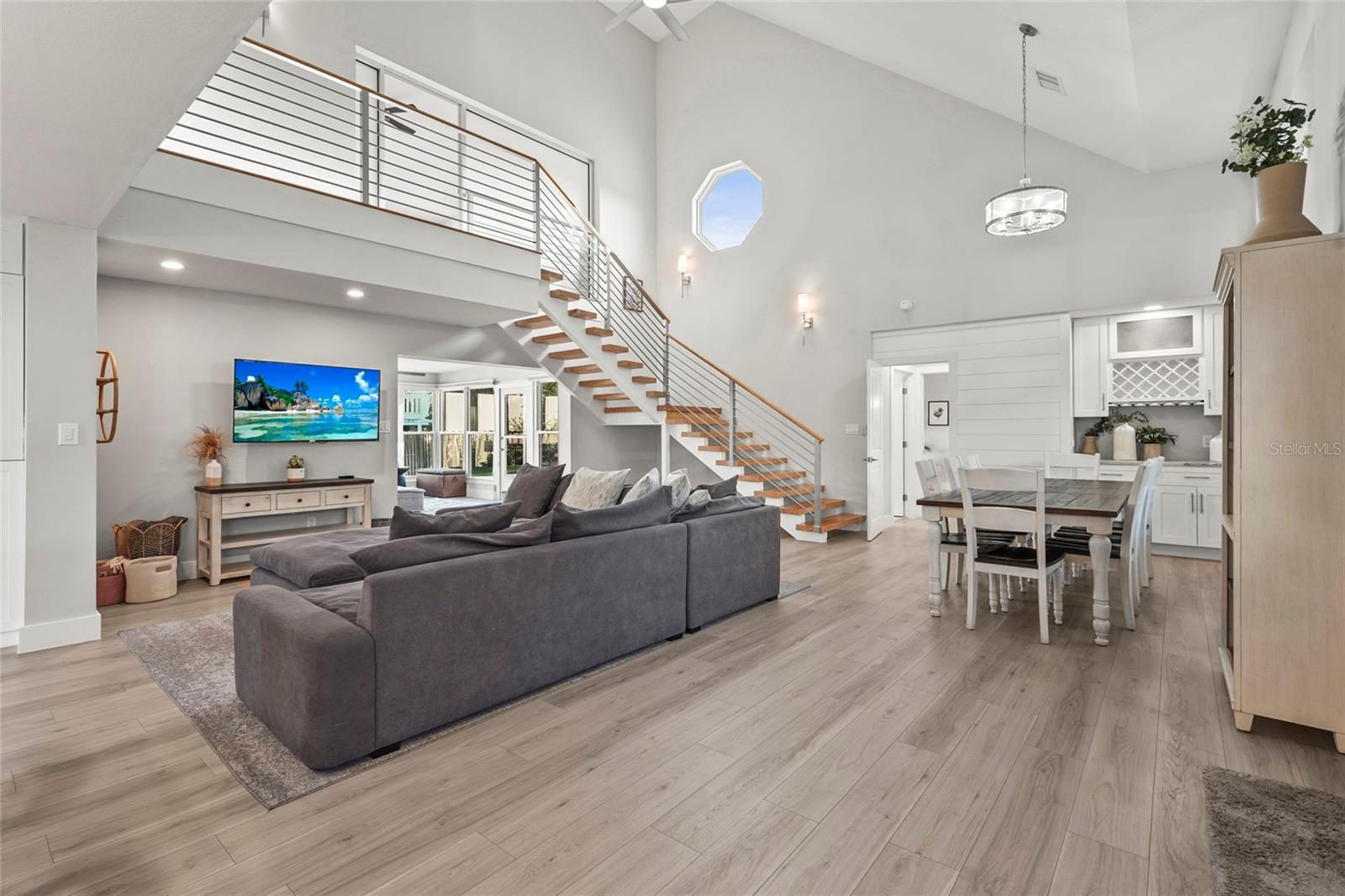 SARASOTA BEACH - Residential