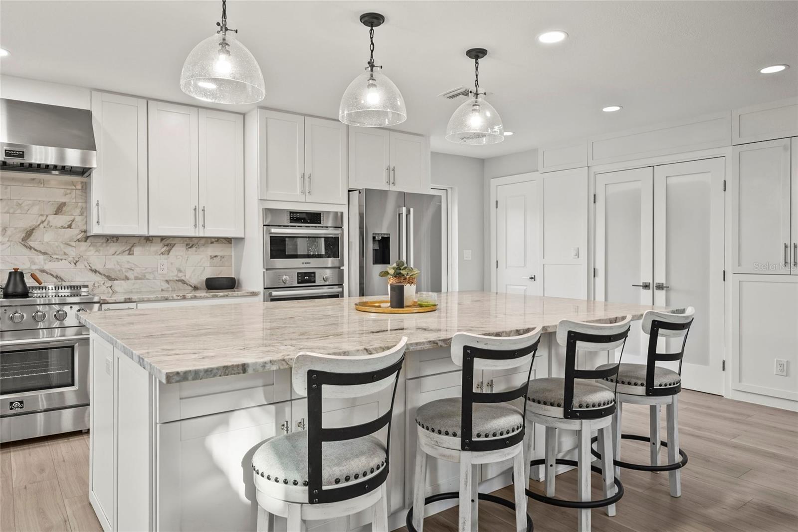 SARASOTA BEACH - Residential