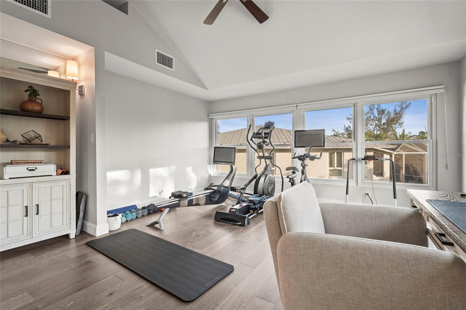 SARASOTA BEACH - Residential