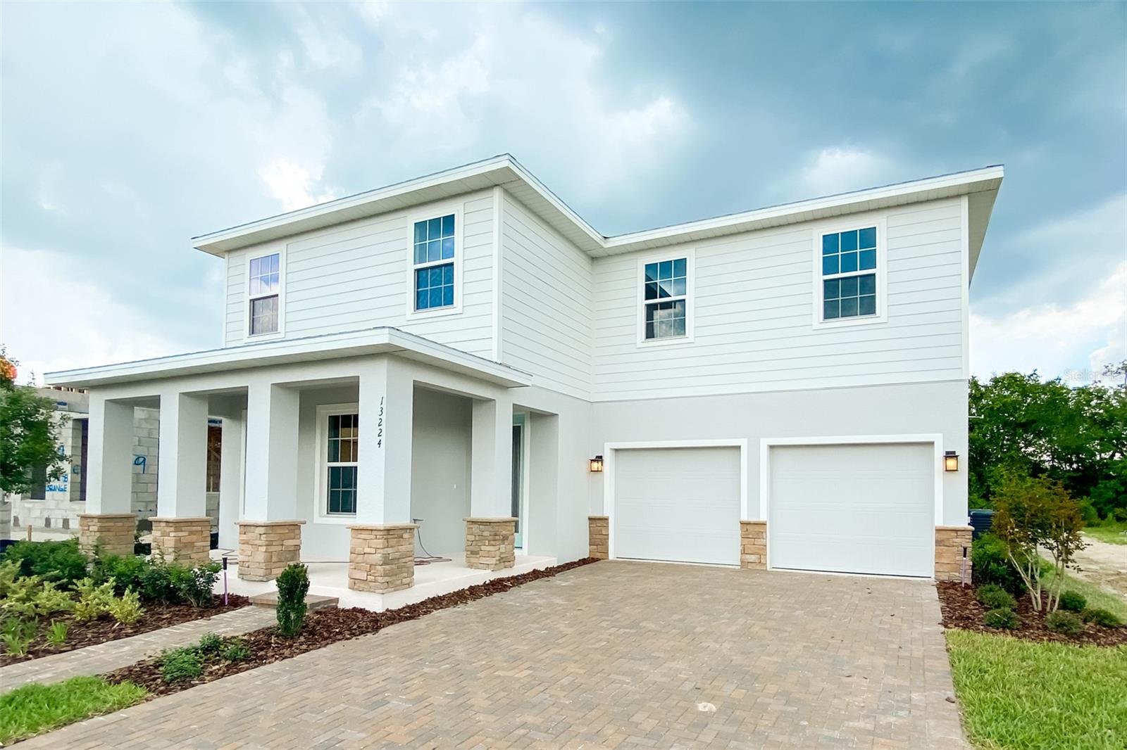 SANCTUARY/LKS/WINDERMERE - Residential Lease