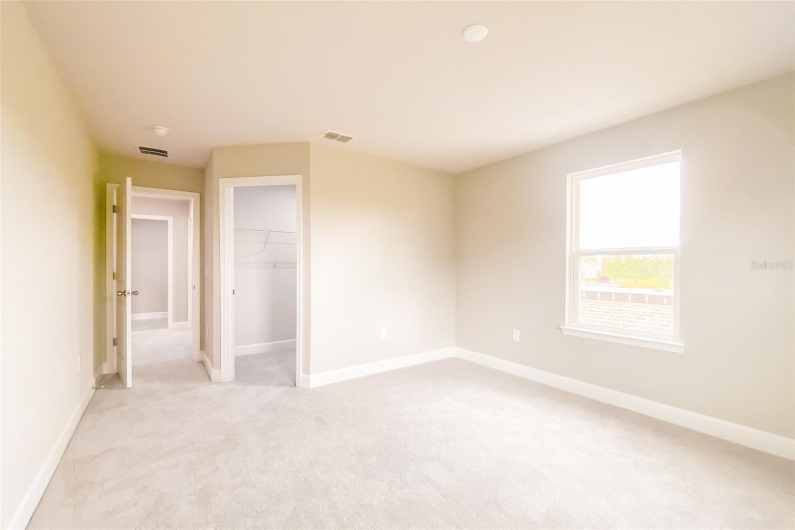 SANCTUARY/LKS/WINDERMERE - Residential Lease