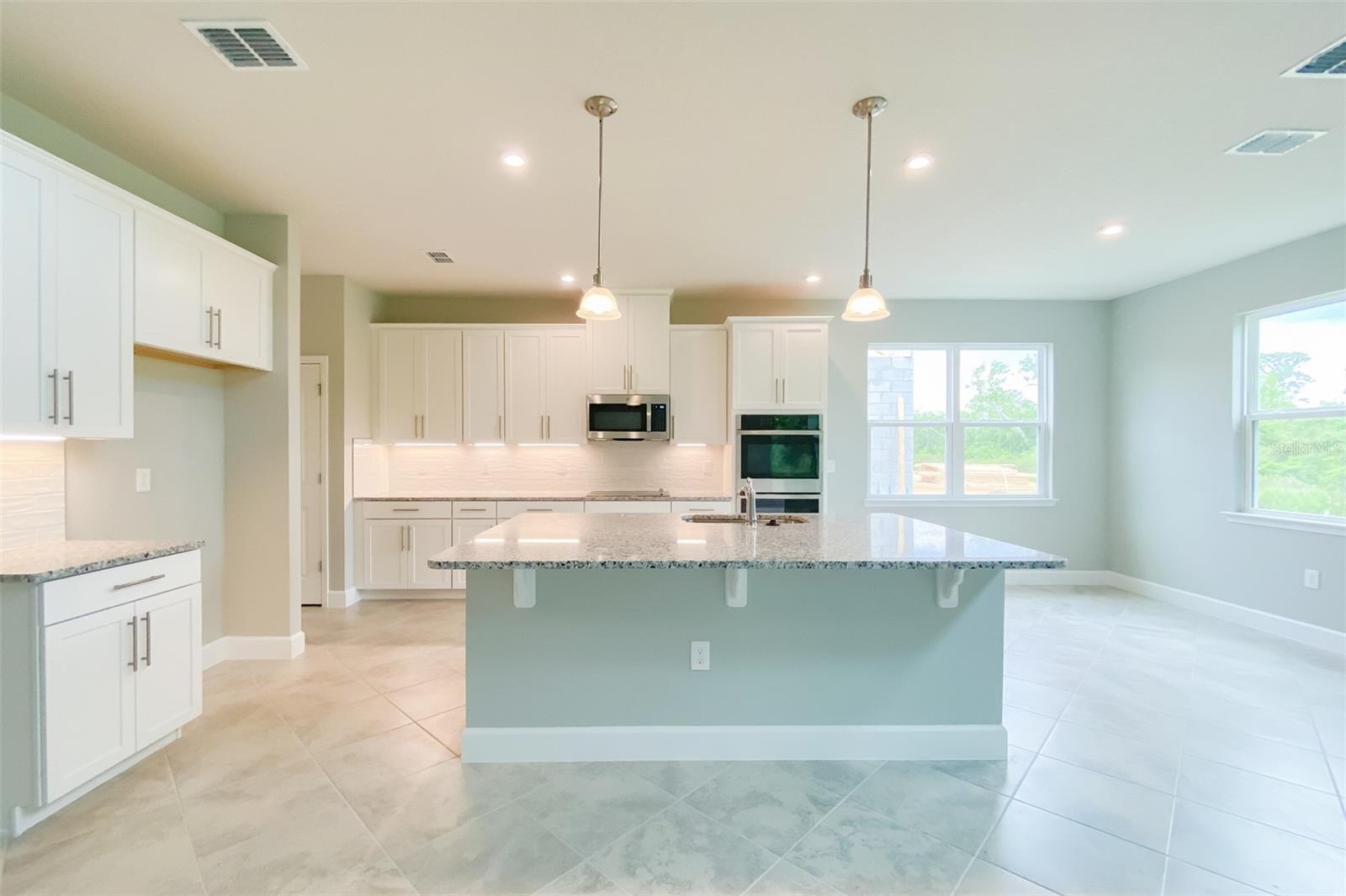 SANCTUARY/LKS/WINDERMERE - Residential Lease