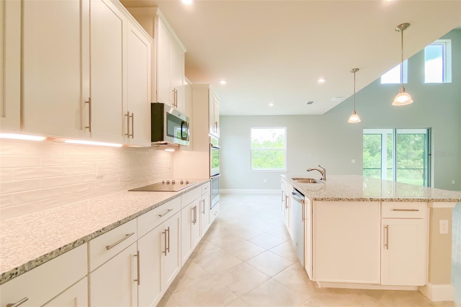 SANCTUARY/LKS/WINDERMERE - Residential Lease