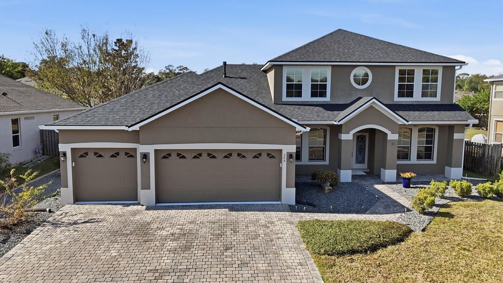 Photo of 208 Crystal Ridge Rd, Deland, FL 32720 (MLS # V4946211)