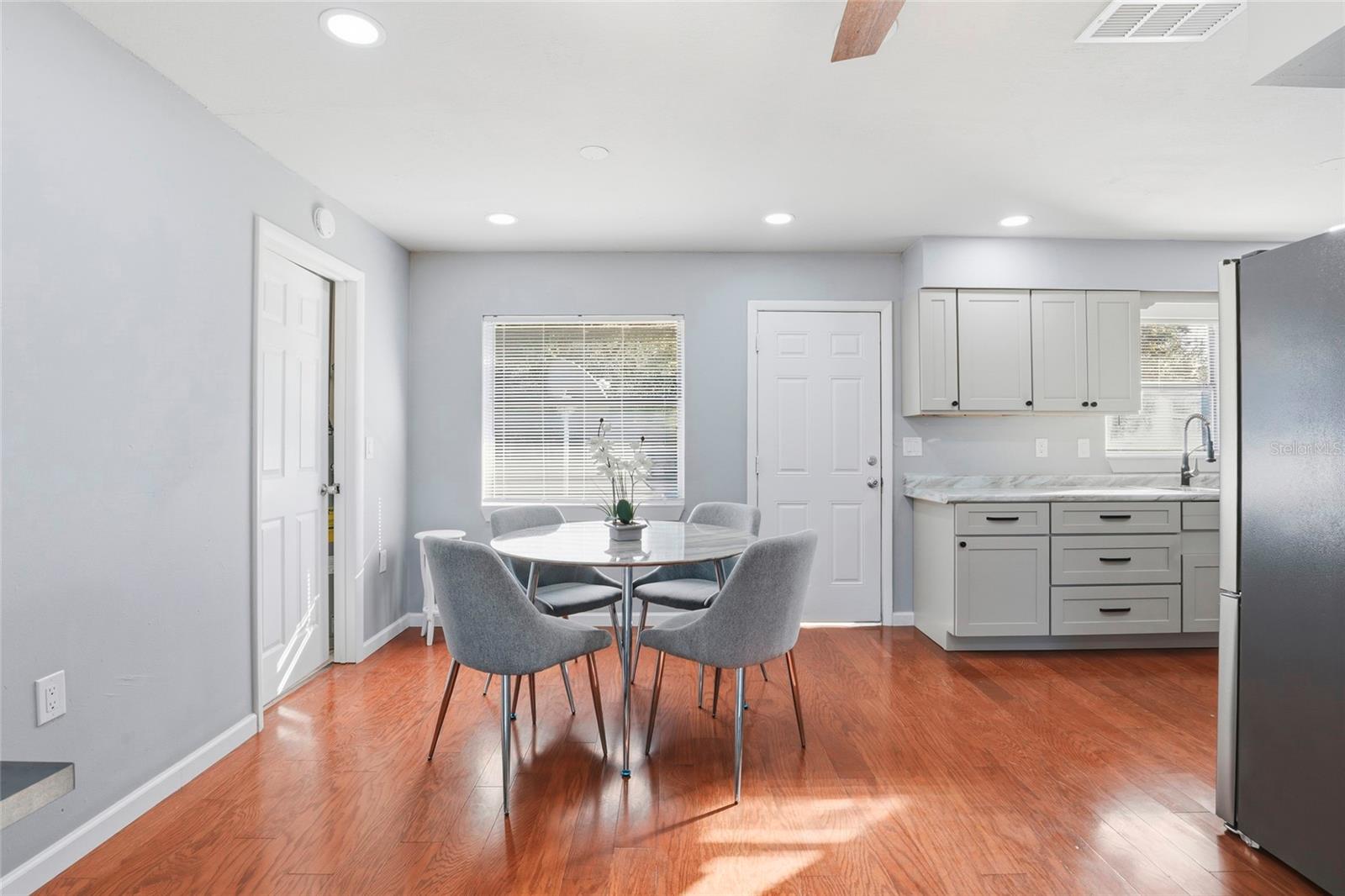 CHERRY POINT - Residential