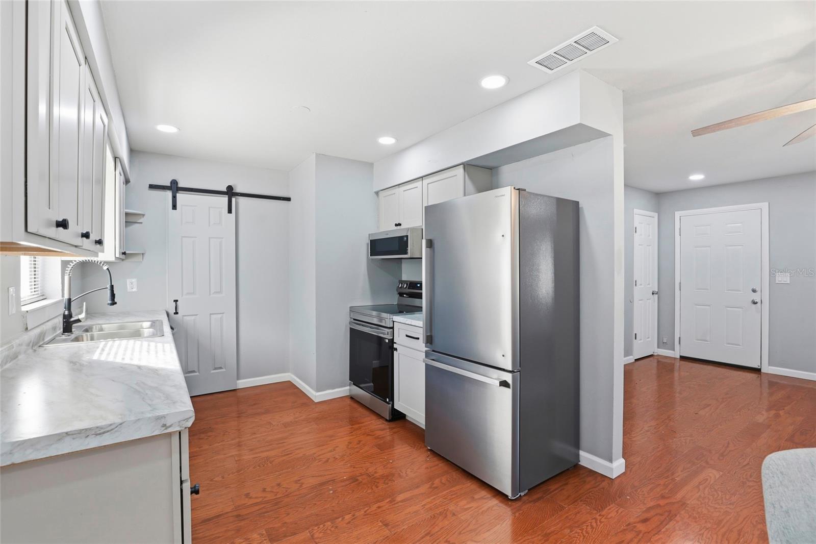 CHERRY POINT - Residential