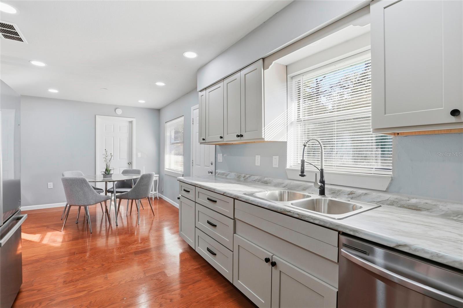 CHERRY POINT - Residential