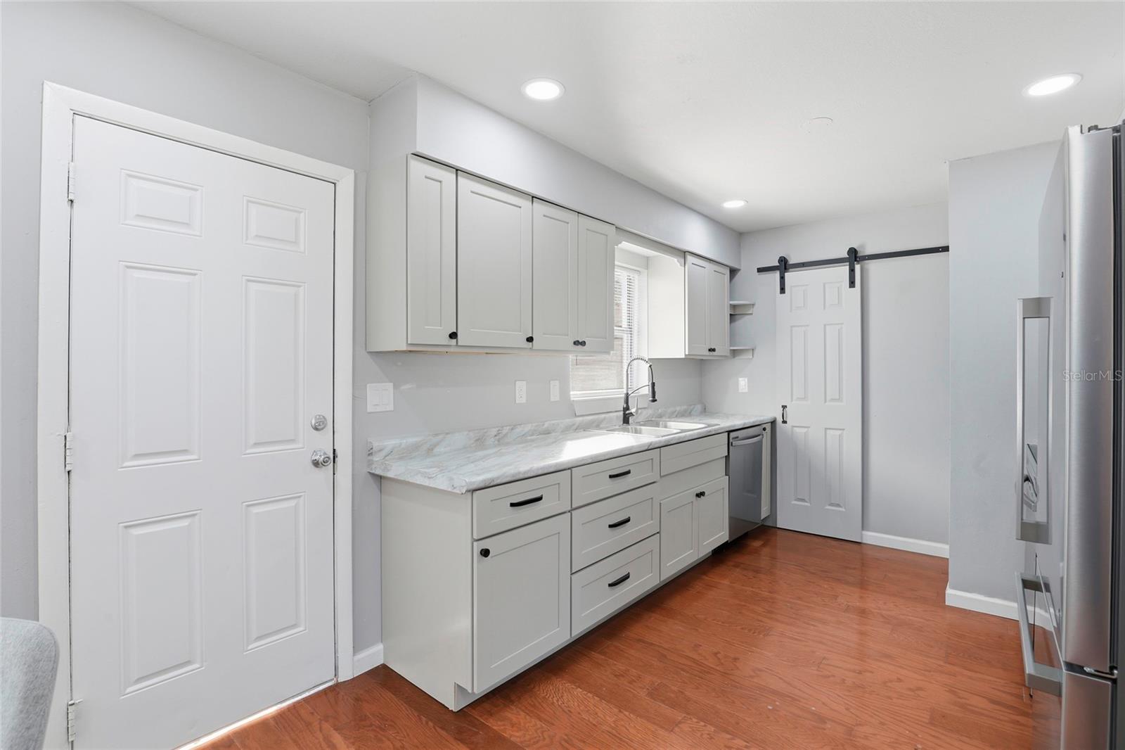 CHERRY POINT - Residential