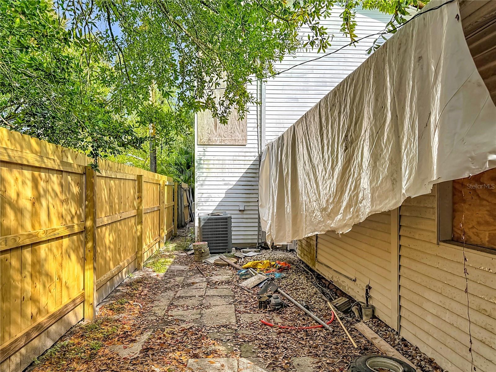 EMILY C EARLES RESUB - Residential