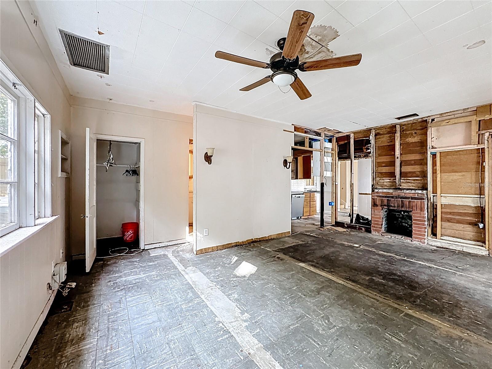 EMILY C EARLES RESUB - Residential