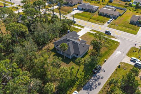 A home in NORTH PORT