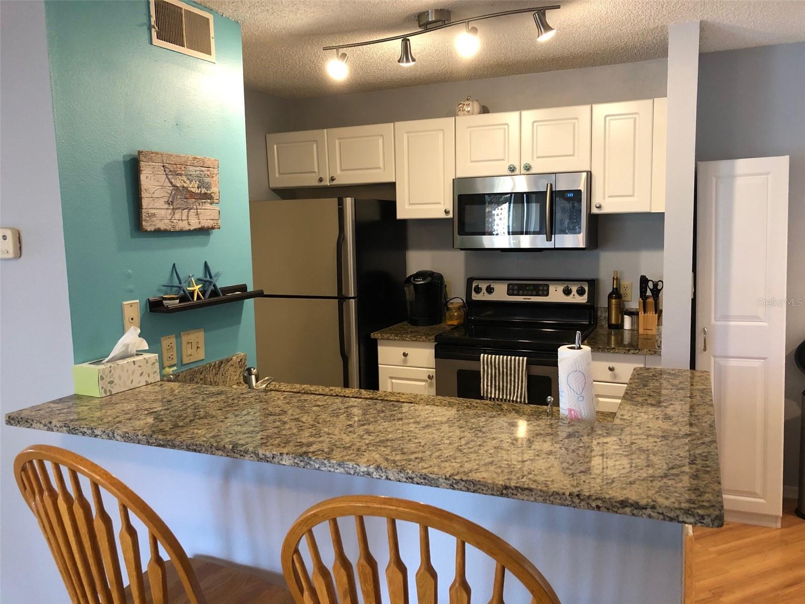 BRIDGEWATER PLACE CONDO - Residential
