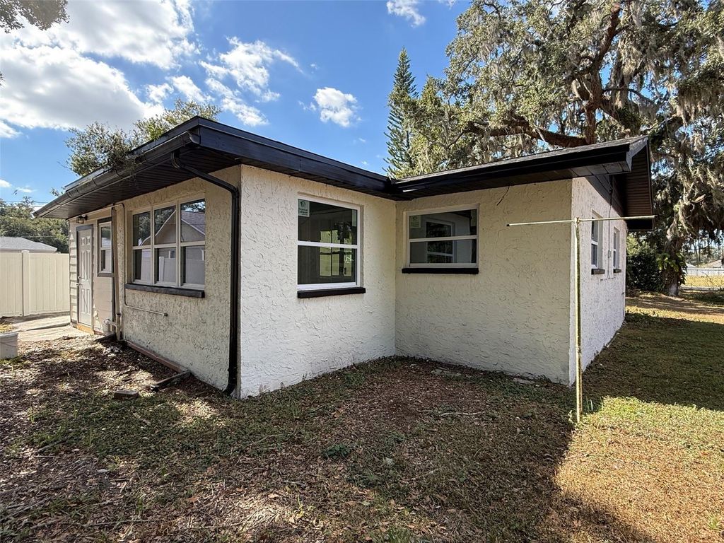 Photo of 2006 N Gordon Street, Plant City, FL 33563 (MLS # TB8447796)