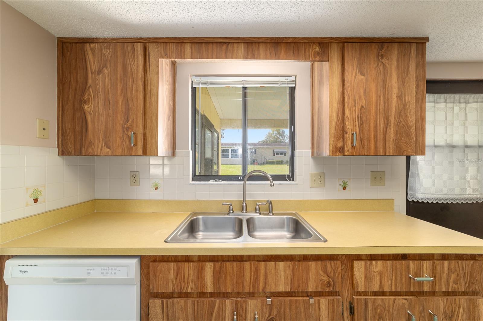 PINE RUN ESTATE - Residential