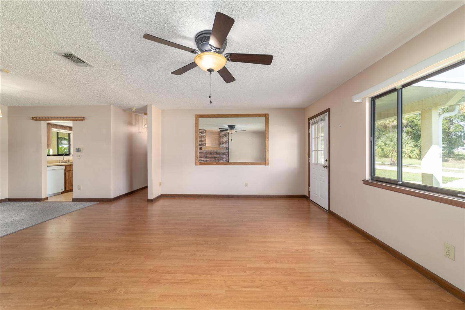 PINE RUN ESTATE - Residential