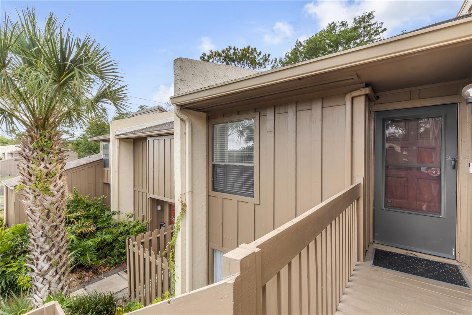 5472 PINE CREEK DRIVE 2006B