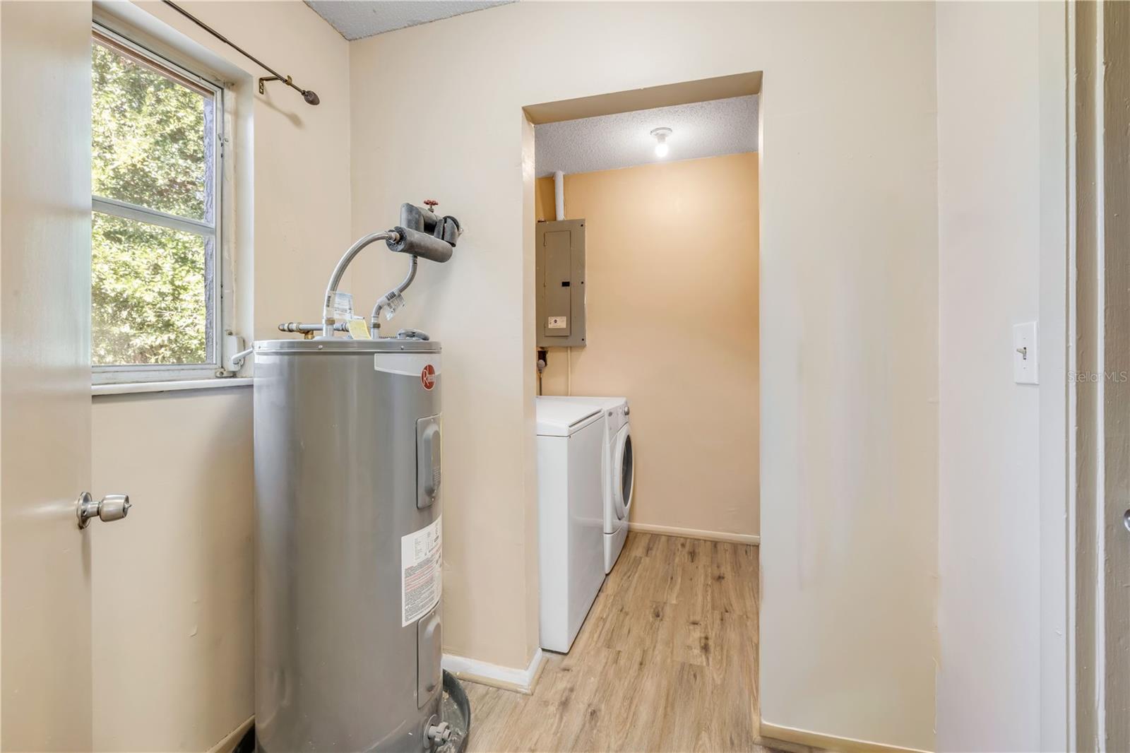 CEDAR HIGHLAND UNIT 01 - Residential