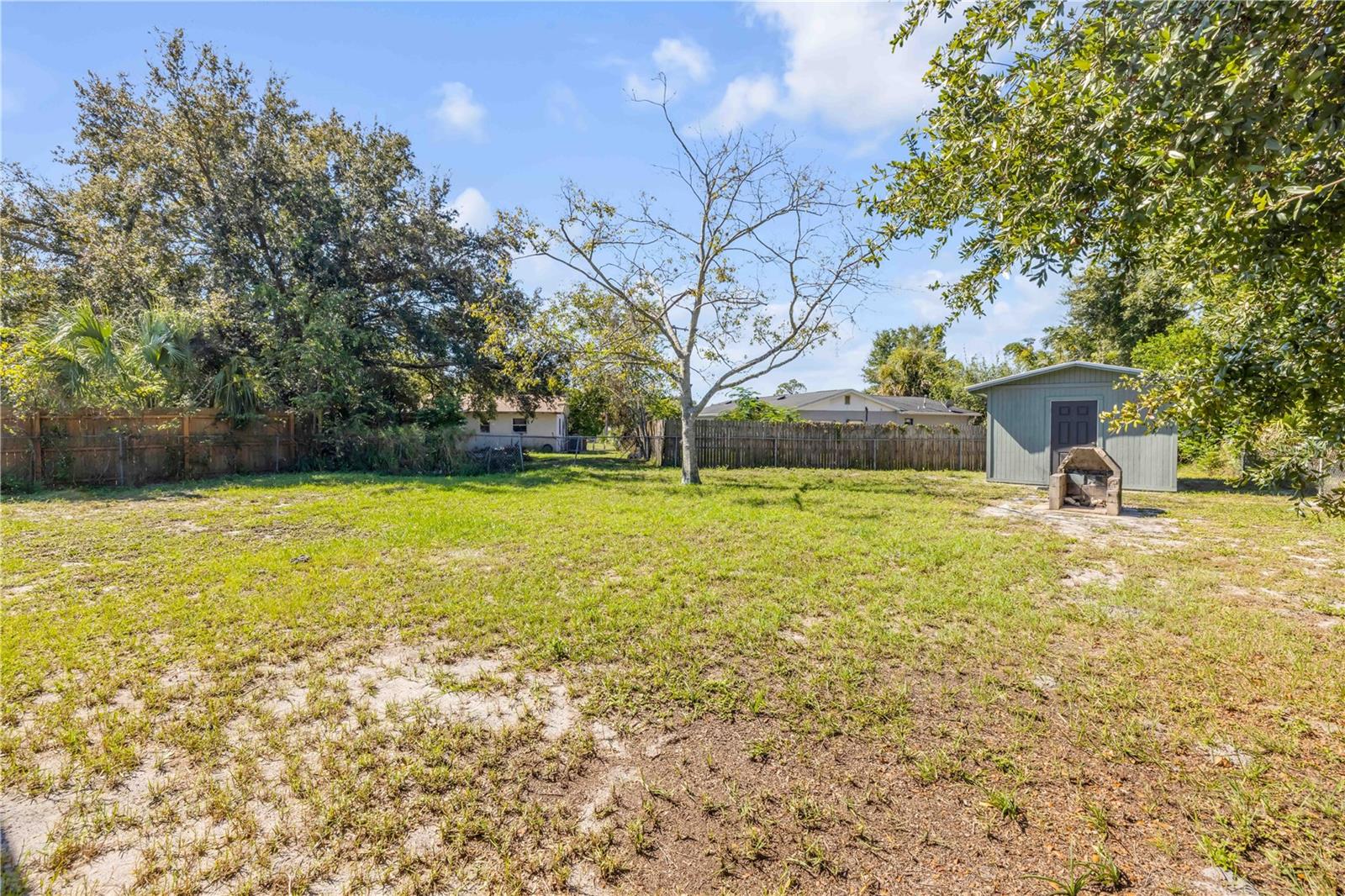 CEDAR HIGHLAND UNIT 01 - Residential