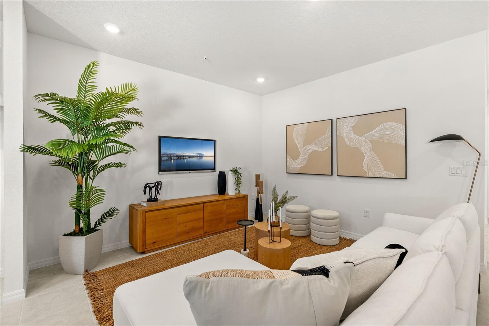 EDEN CREST TOWNHOMES - Residential