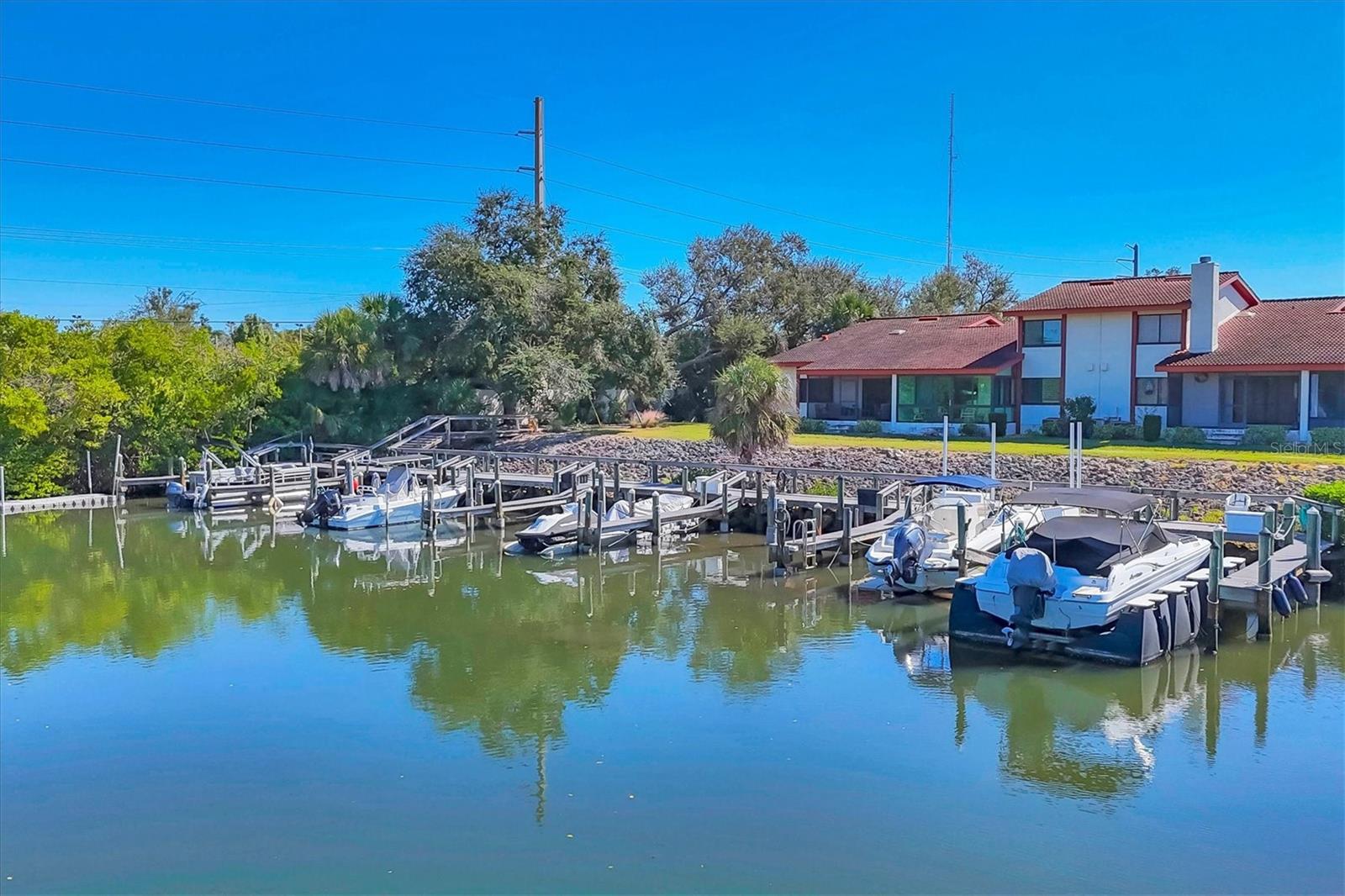SORRENTO INLET - Residential