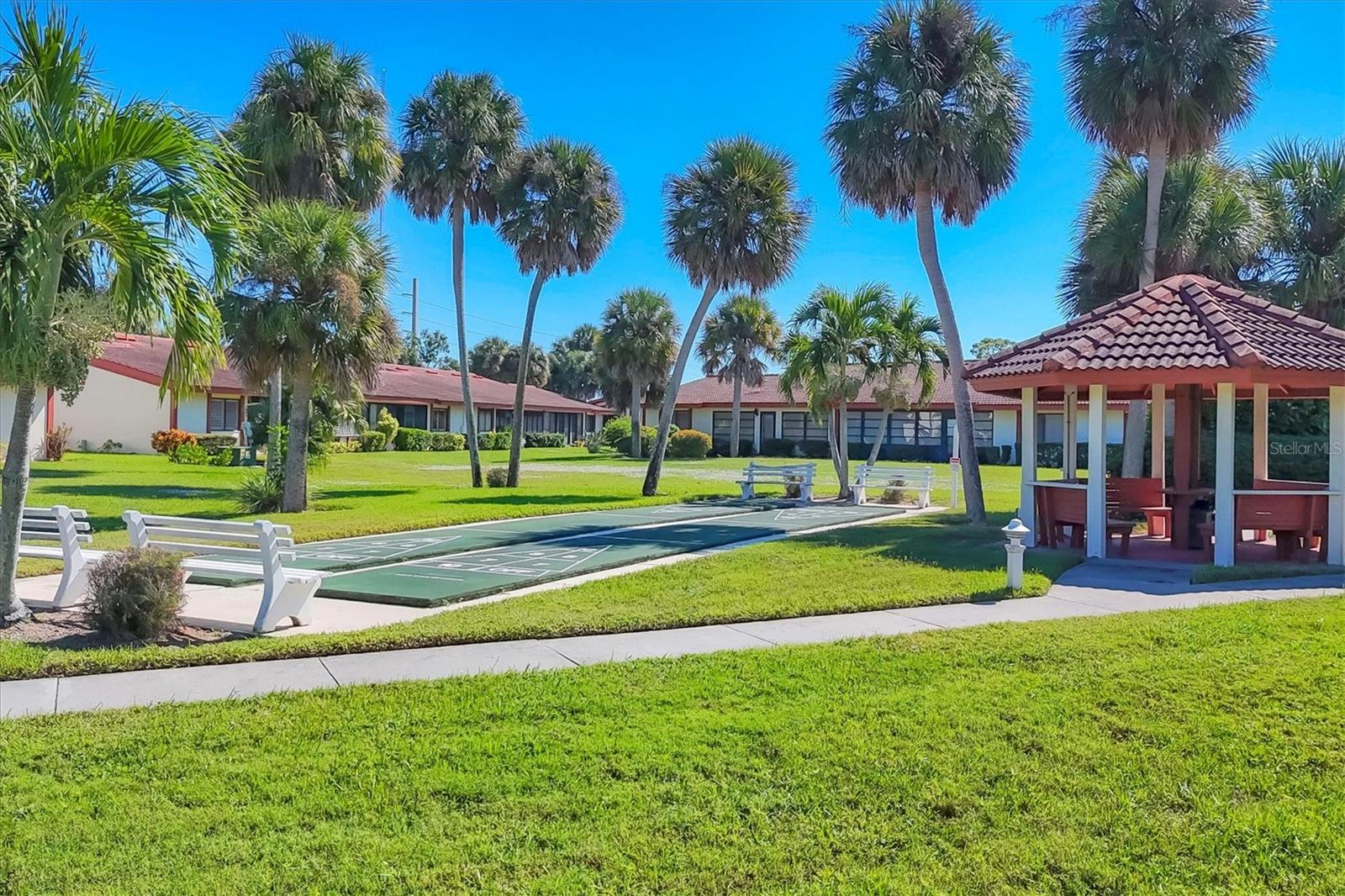 SORRENTO INLET - Residential