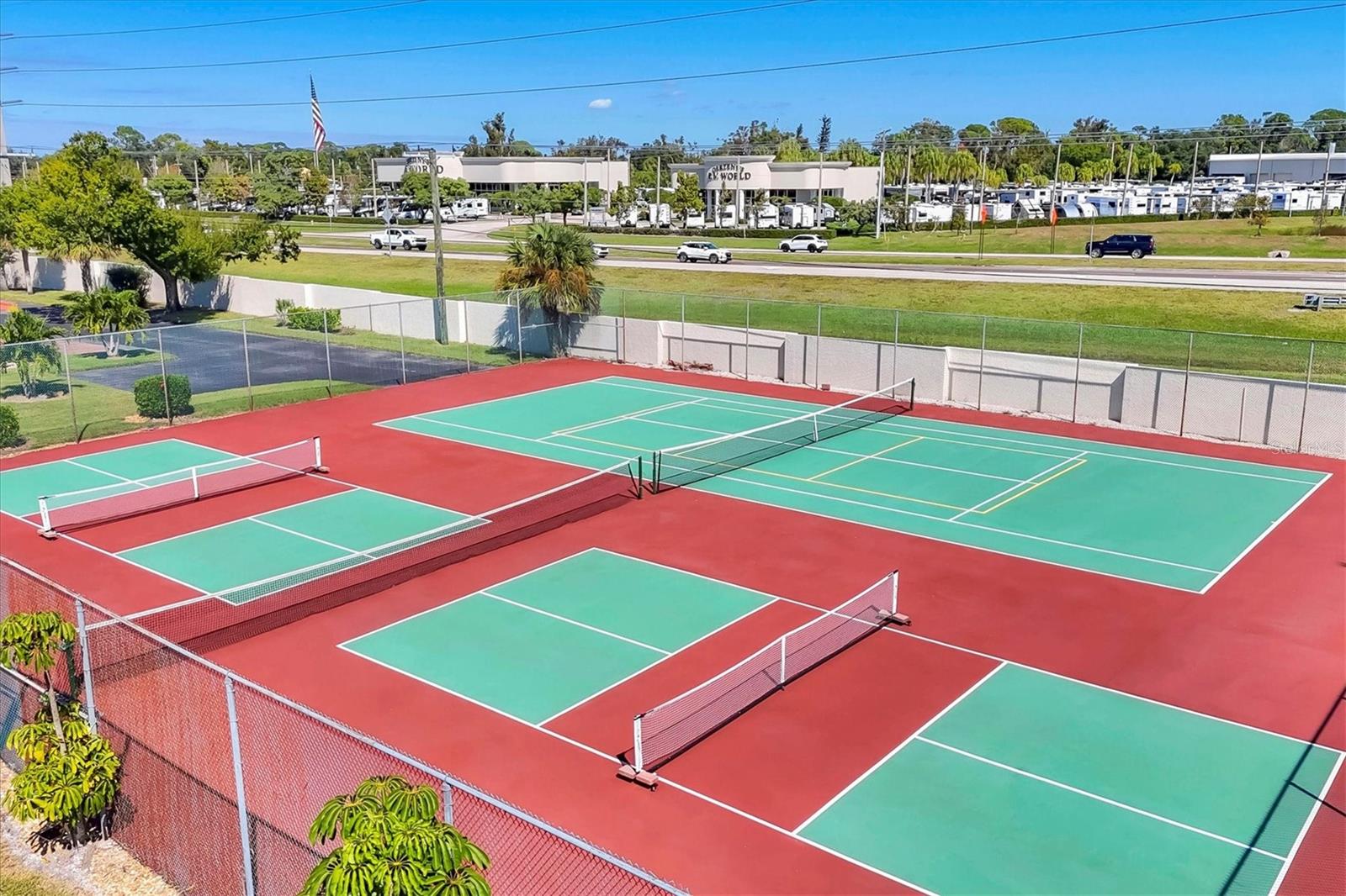 SORRENTO INLET - Residential