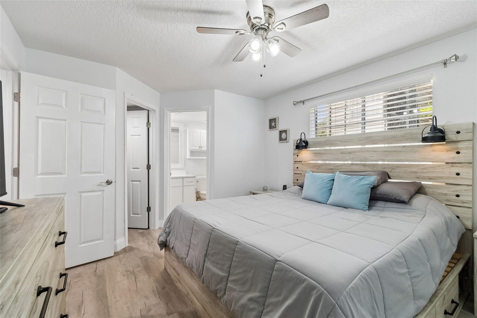 FOUNTAINS AT COUNTRYSIDE CONDO - Residential