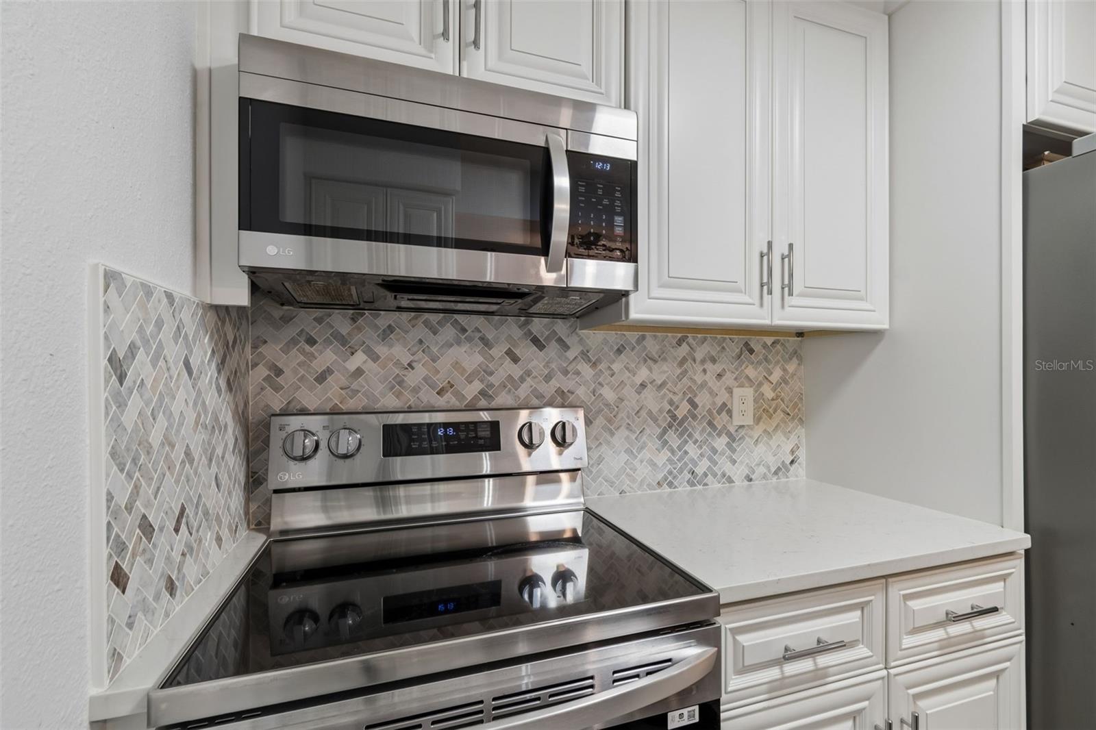 FOUNTAINS AT COUNTRYSIDE CONDO - Residential