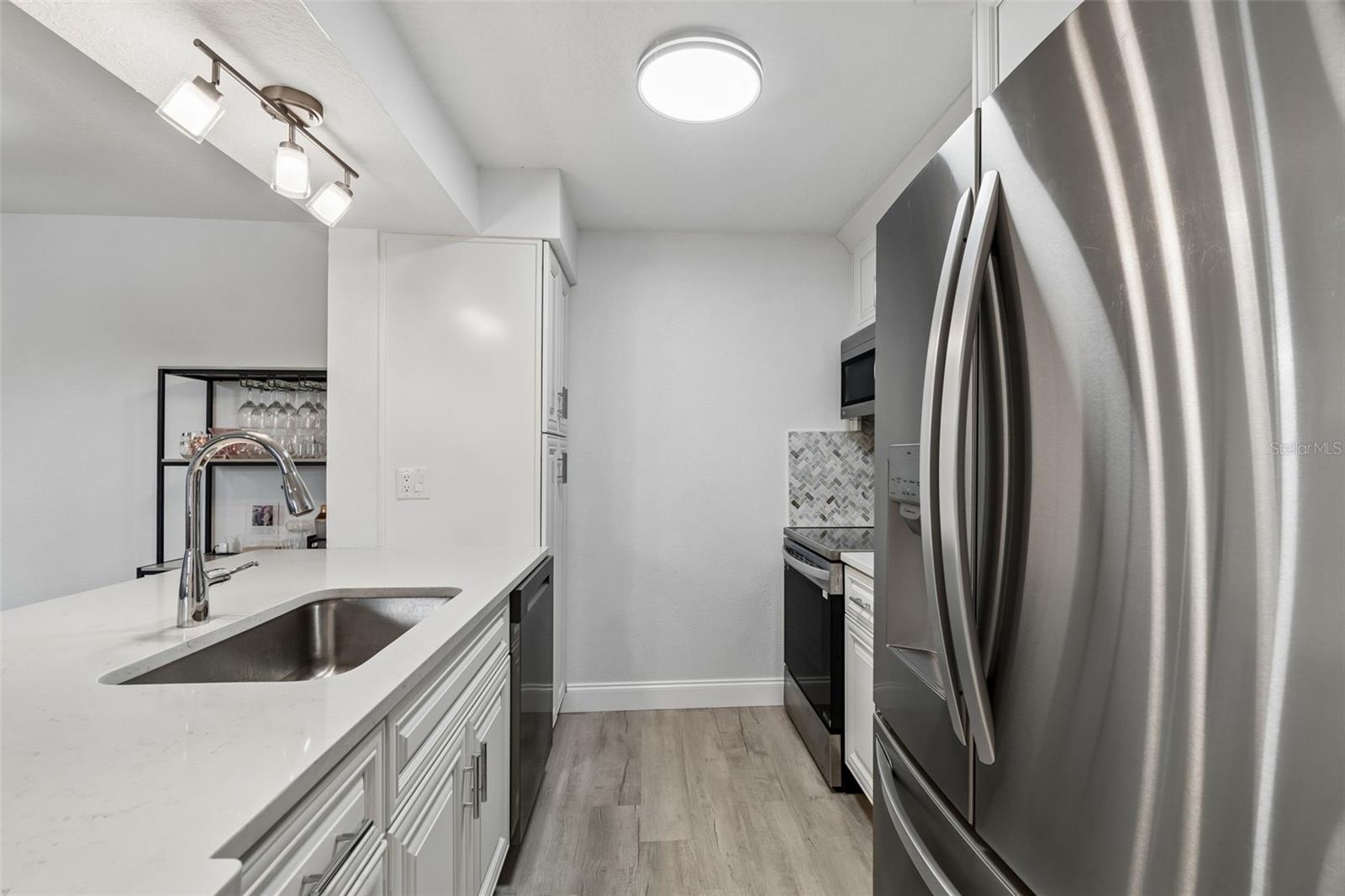 FOUNTAINS AT COUNTRYSIDE CONDO - Residential