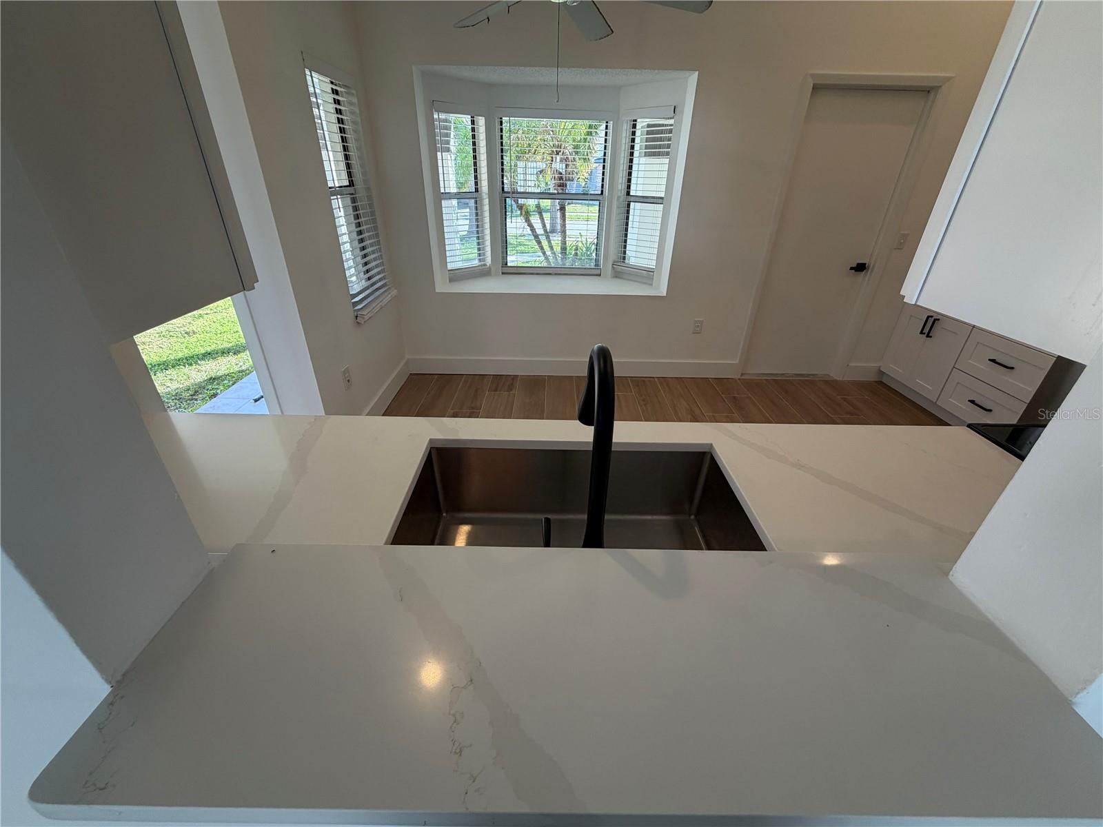 SUNCREST - Residential Lease