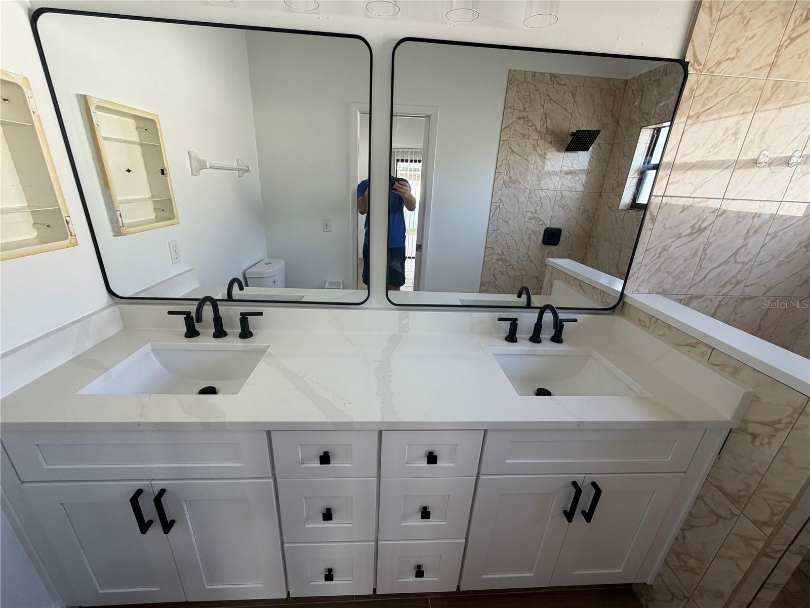 SUNCREST - Residential Lease