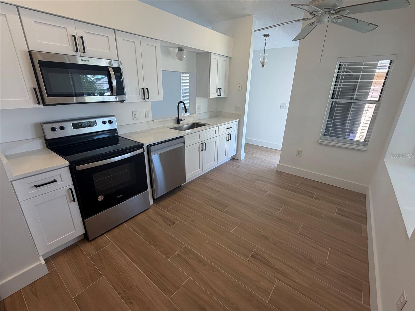 SUNCREST - Residential Lease