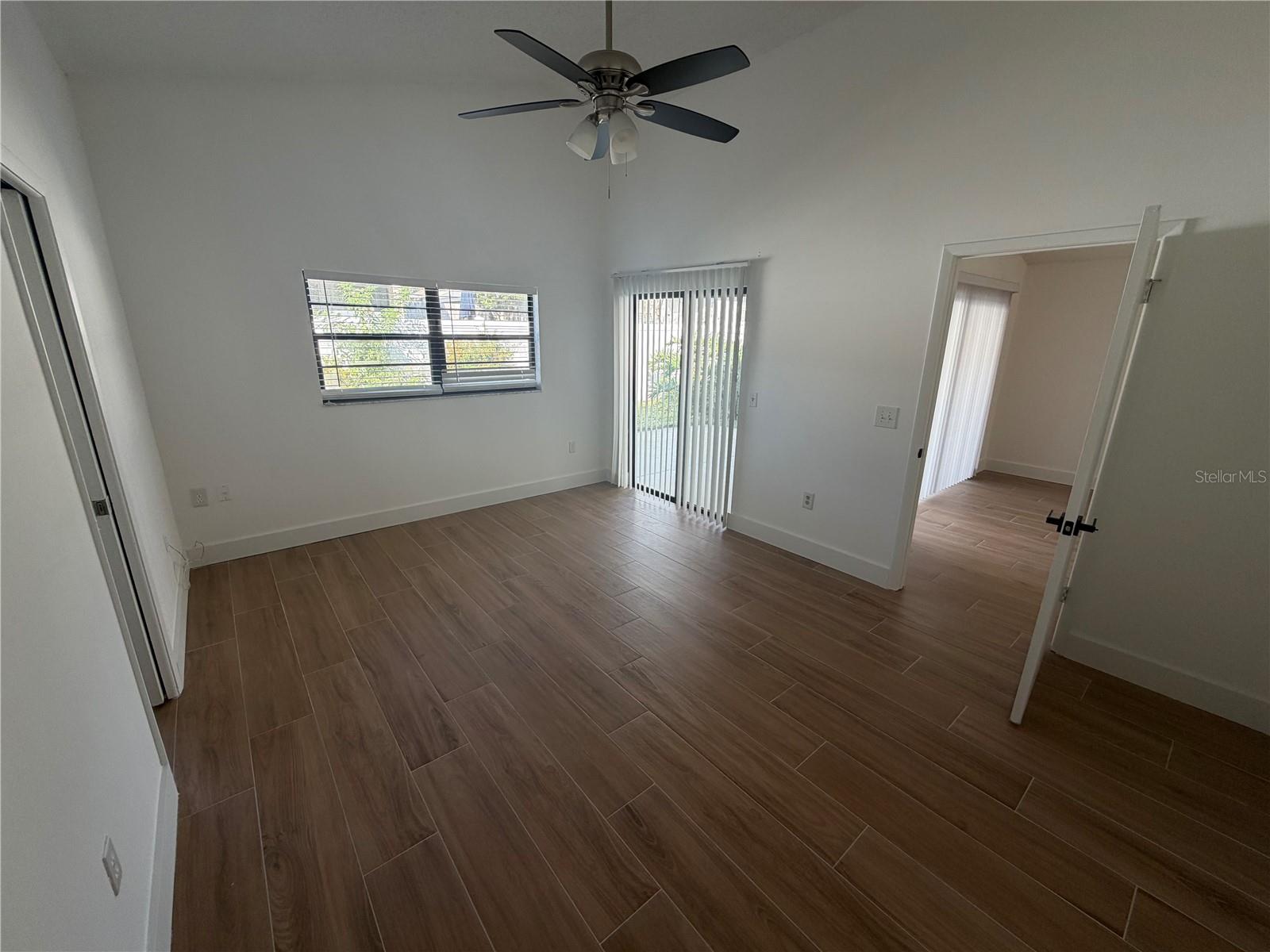 SUNCREST - Residential Lease