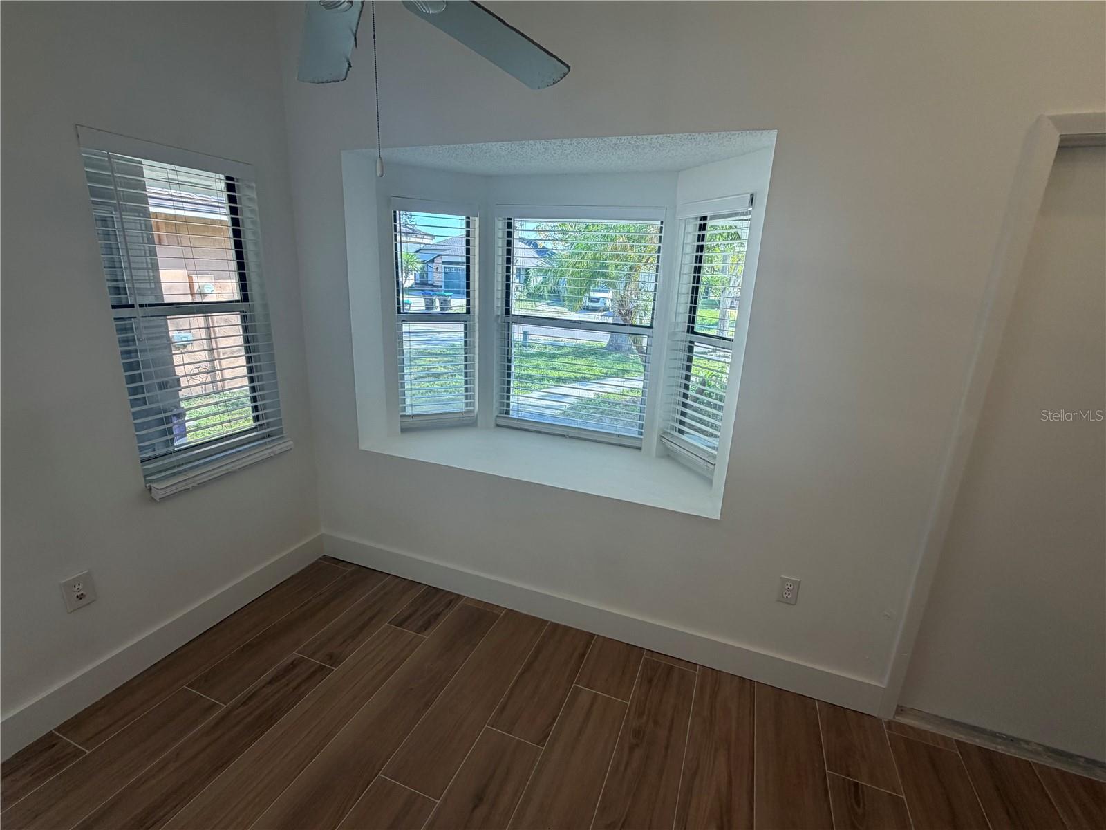 SUNCREST - Residential Lease