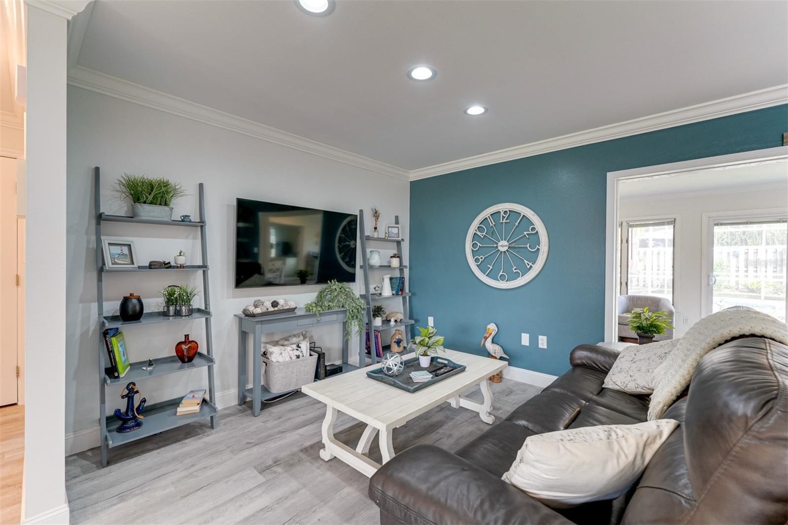 6993 EASTON COURT
