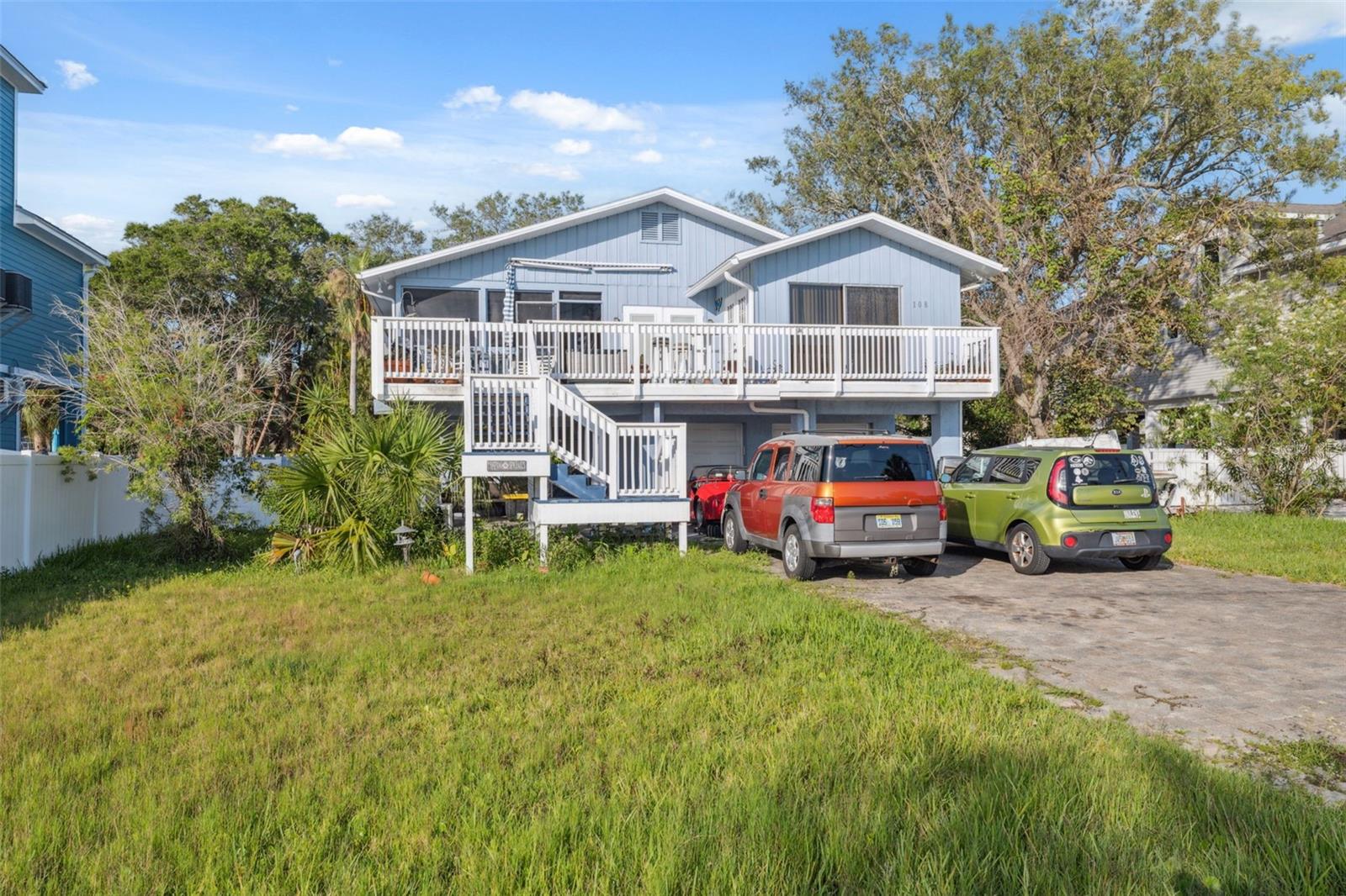 108 SHORE DR