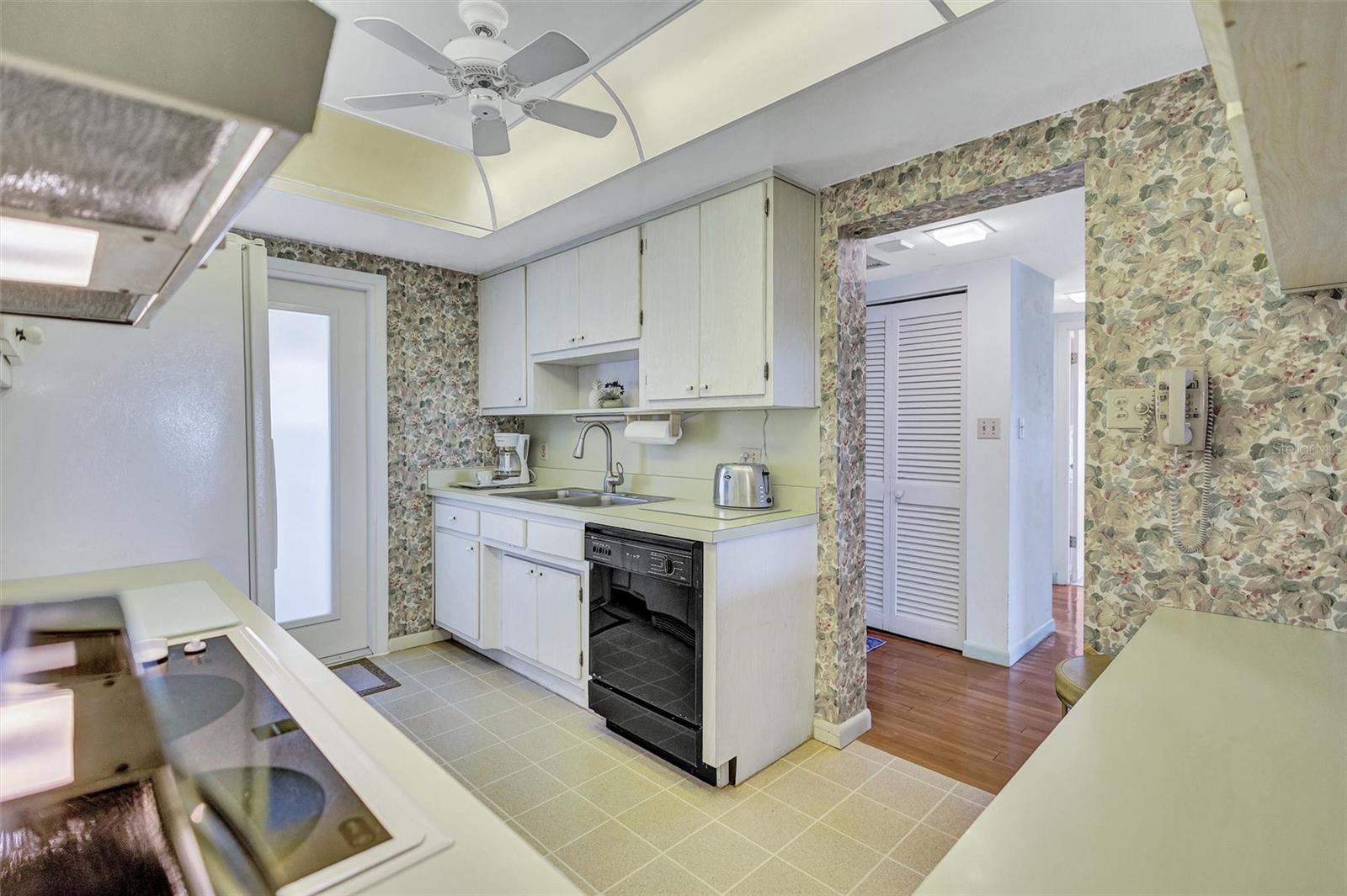 HORIZONS WEST - Residential