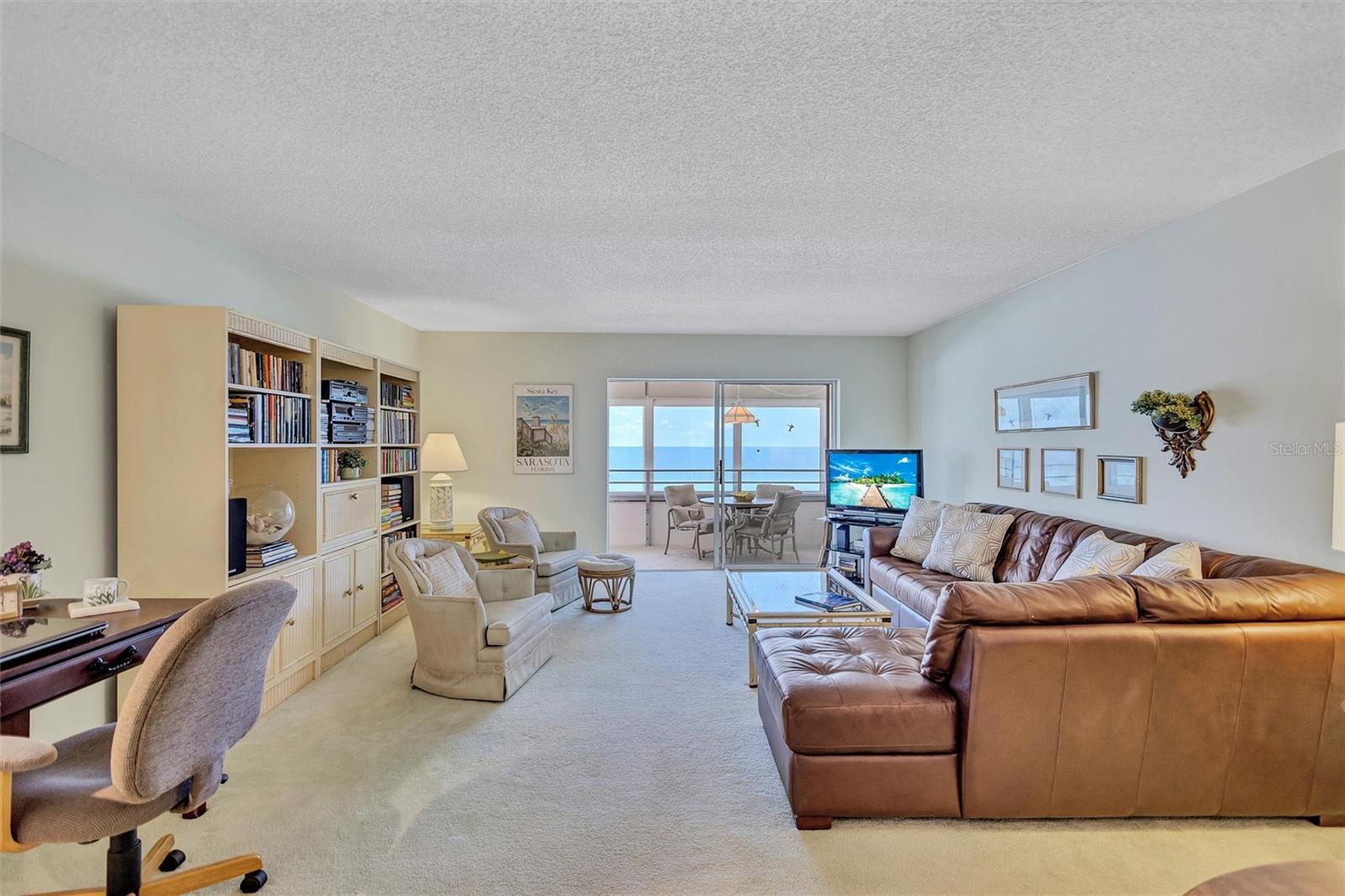 HORIZONS WEST - Residential