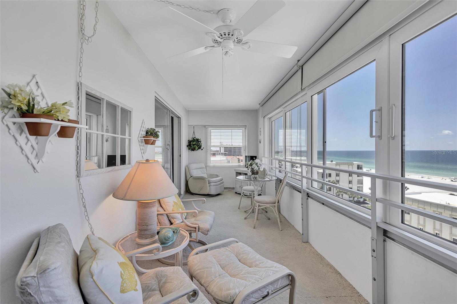 HORIZONS WEST - Residential