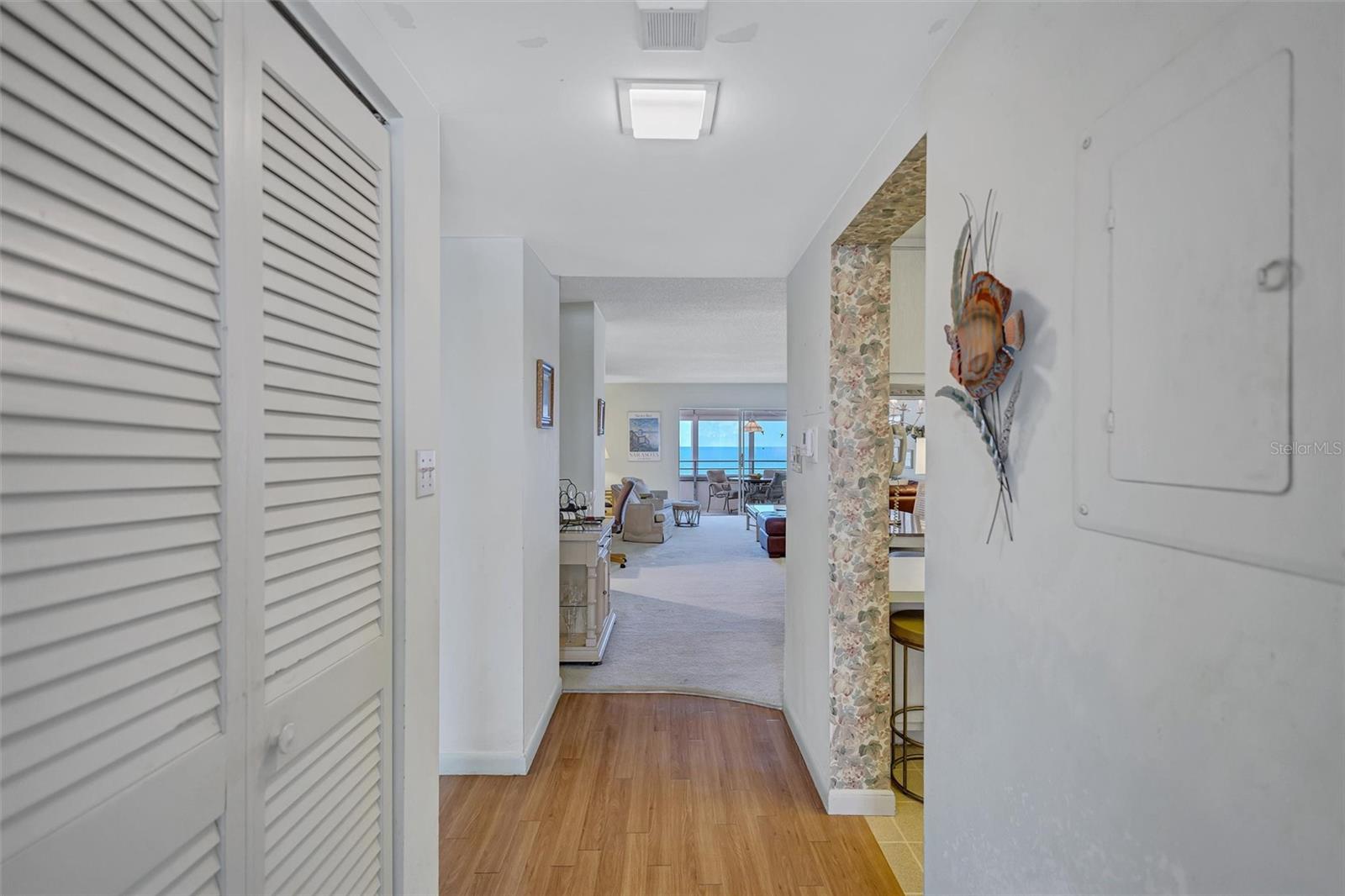 HORIZONS WEST - Residential