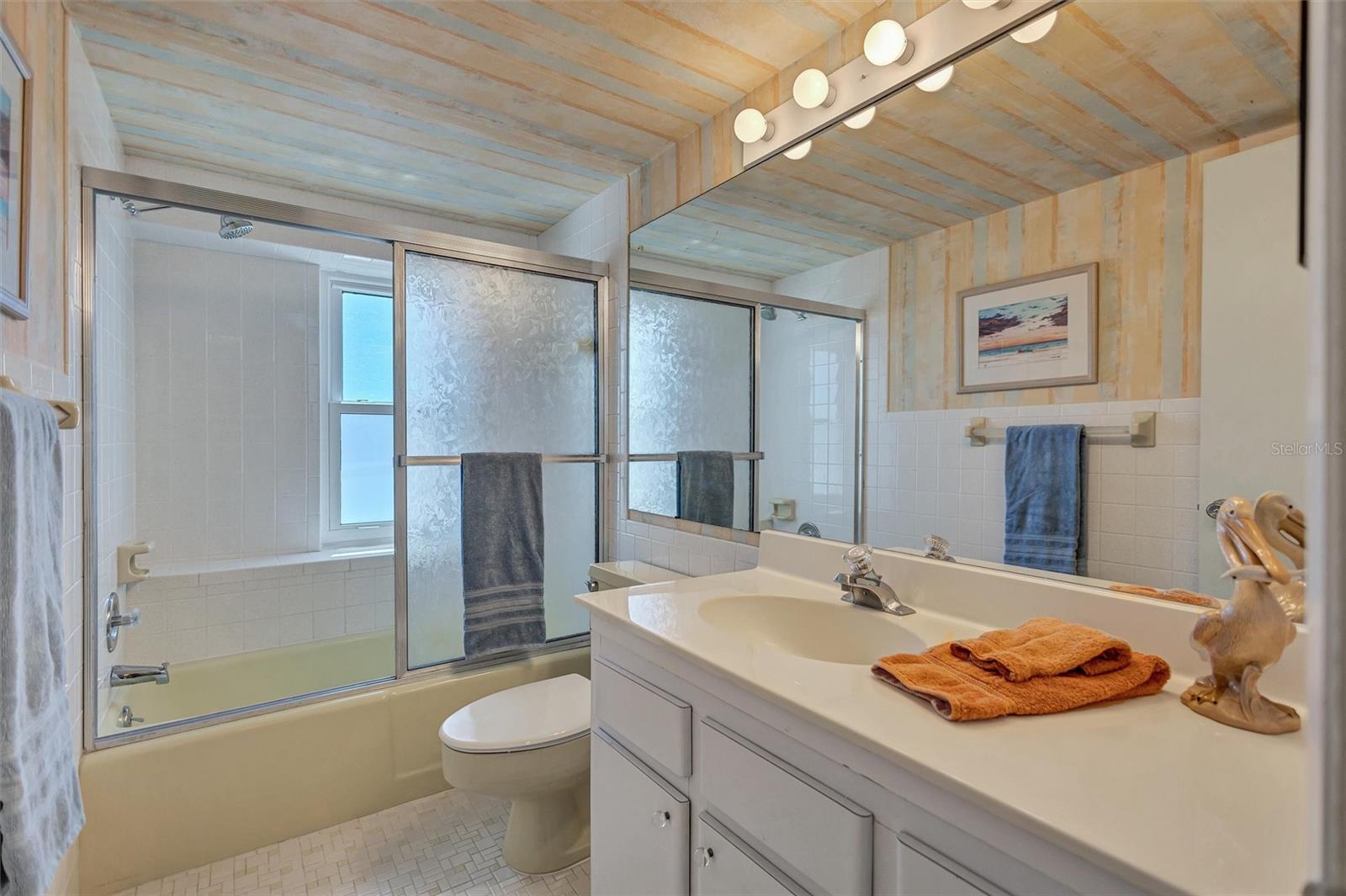 HORIZONS WEST - Residential