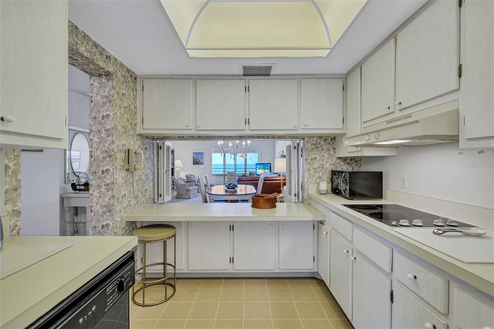 HORIZONS WEST - Residential