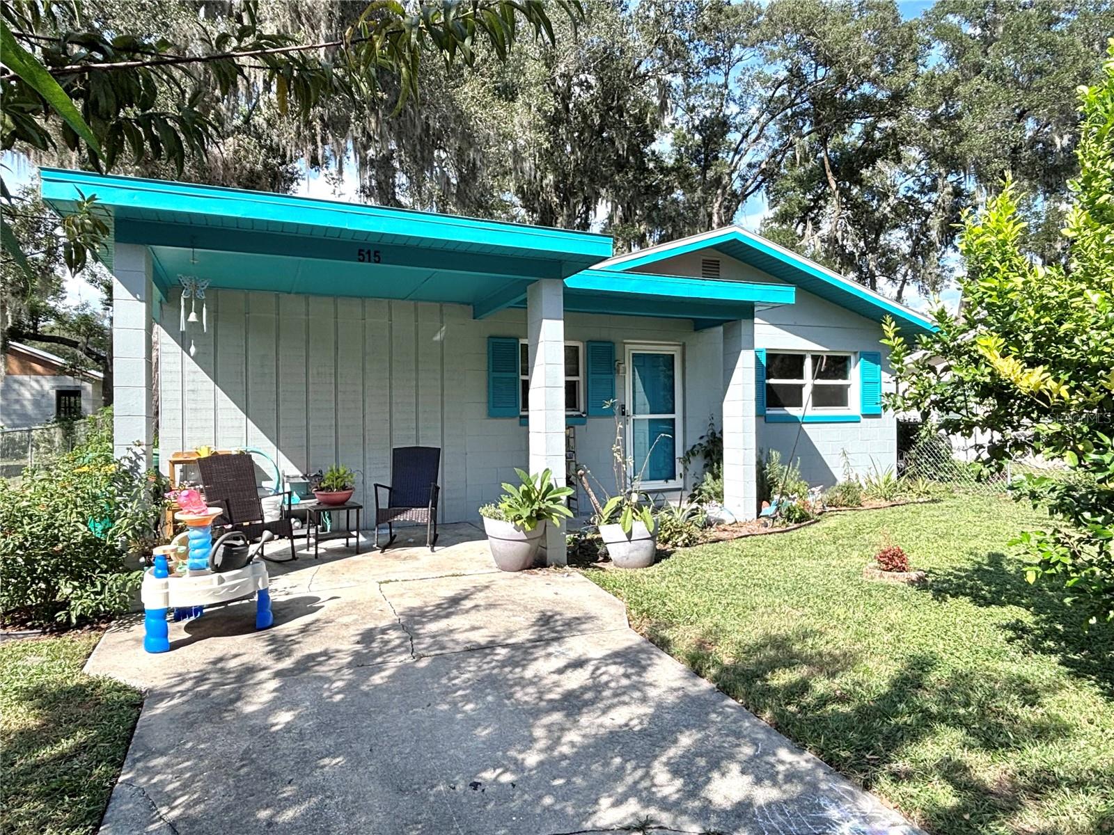 515 W GARRISON AVENUE