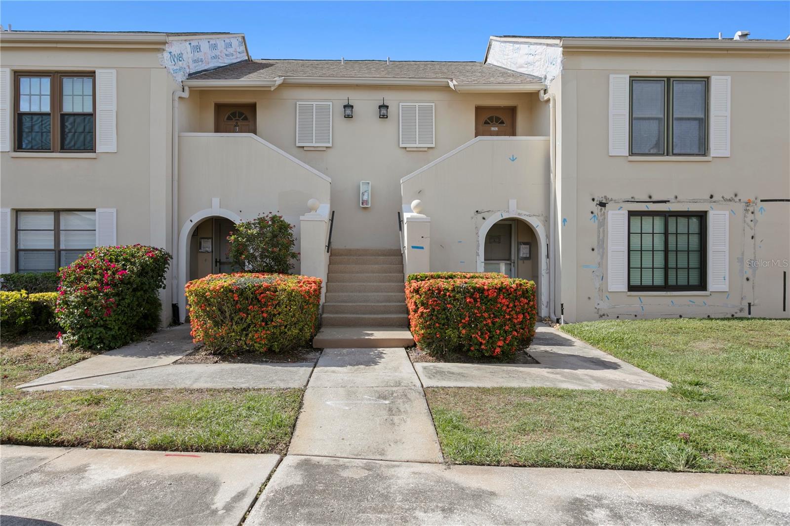 2453 KINGFISHER LANE G202