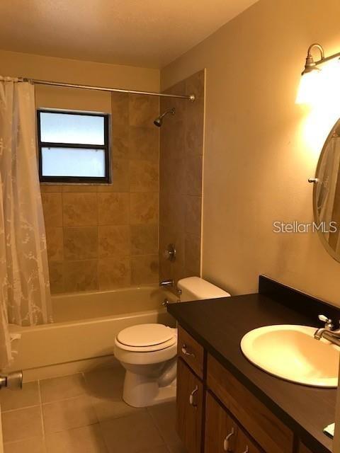 BOULDER HILL - Residential Lease