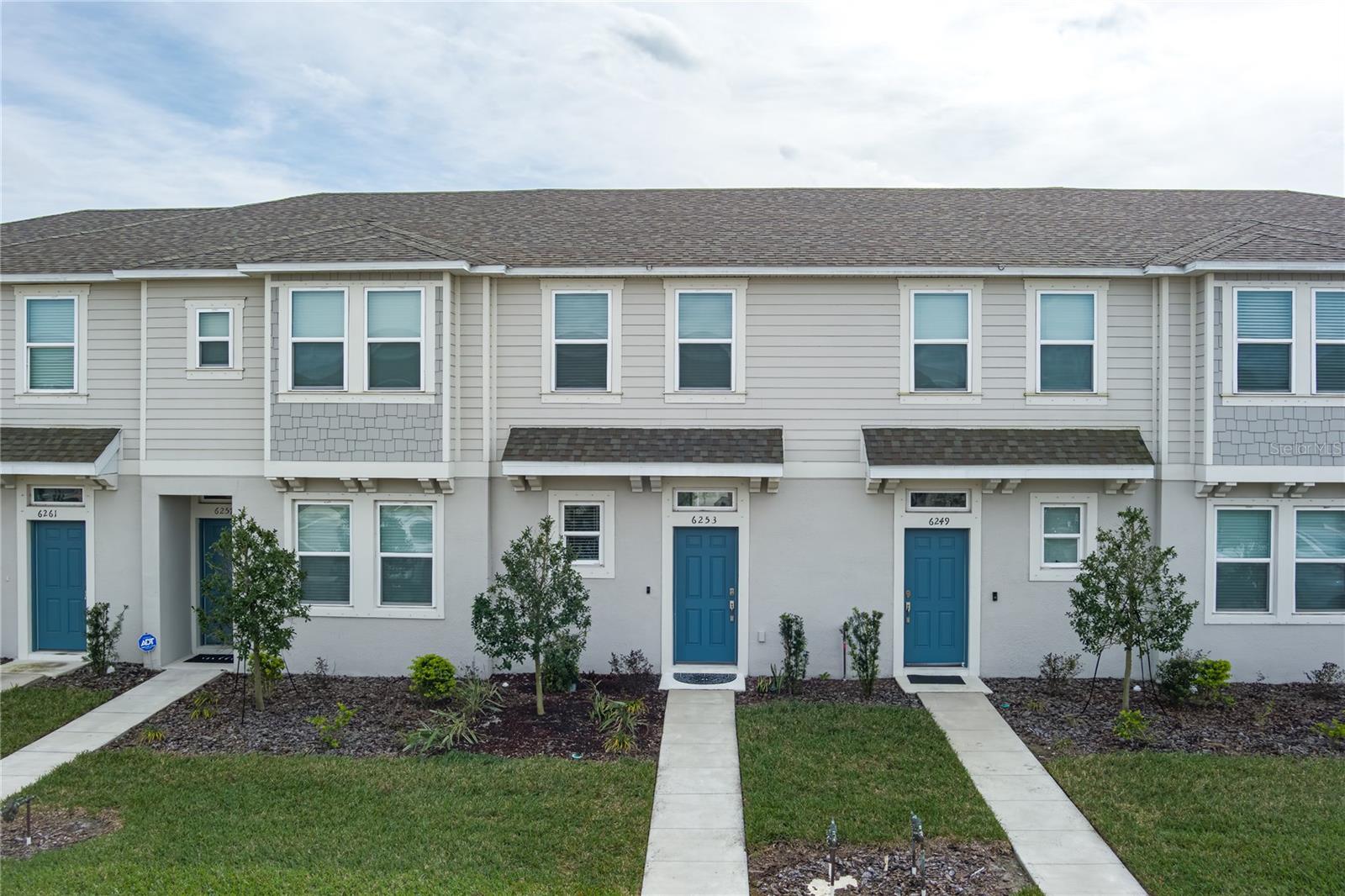 ARTISAN LAKES EDGESTONE NORTH PH I & II - Residential