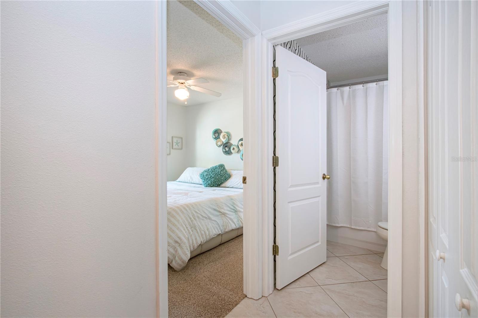 BROOKFIELD CONDO - Residential